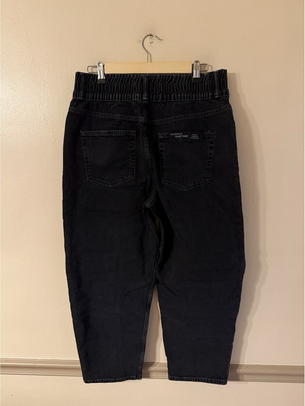 ALLSAINTS Daisy Mae Tapered Jeans in Washed Black Women’s US Size 8 $229 - Picture 9 of 16